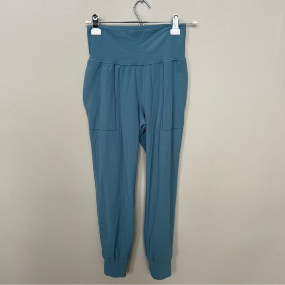 Athleta Salutation Jogger Pant in Powervita Light Blue Teal High Rise Size XS - Picture 3 of 15